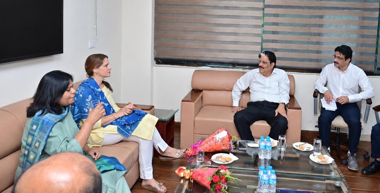छत्तीसगढ़ के बच्चों और आदिवासियों के विकास को मिला ग्लोबल सपोर्ट: राज्य नीति आयोग और यूनिसेफ की बैठक में 'बस्तर अंजोर' पर लगी मुहर!